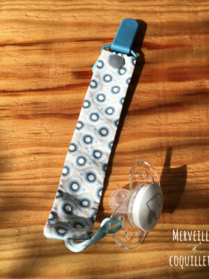 Attache tétine Turquoise / Emplacements