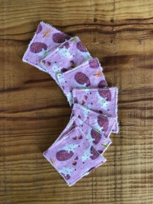 Lot de 7 mini lingettes nettoyantes "hérissons roses"