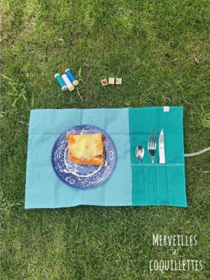 Set de table nomade "Pois turquoise"