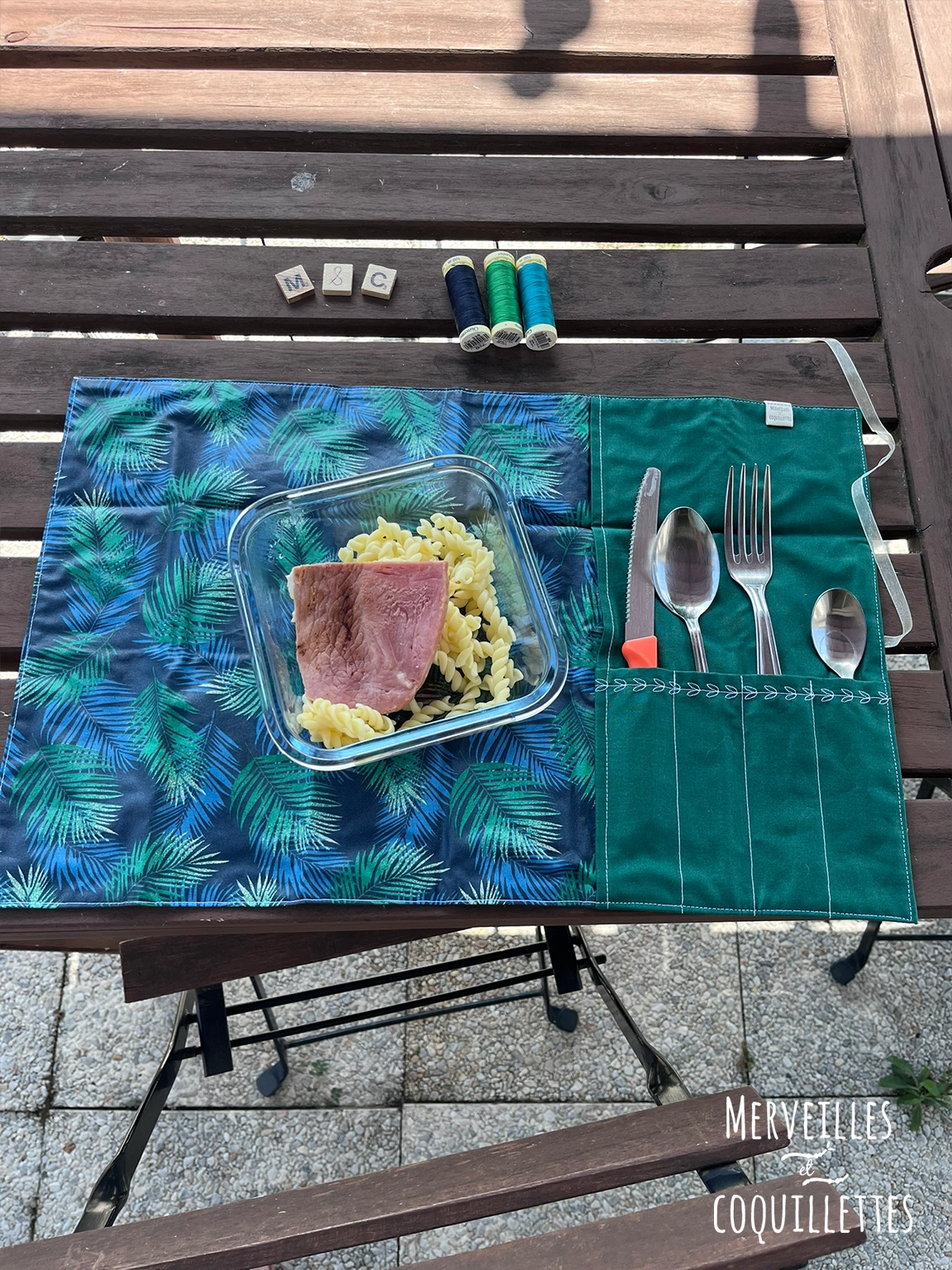 set de table feuille bleue et verte_merveilles et coquillettes